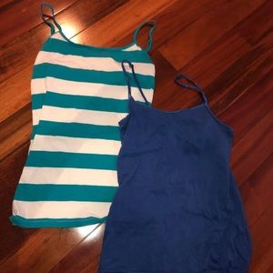 2 Tank Tops
